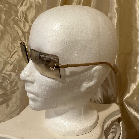 Chanel 4092 Rimless Crystal Rhinestone CC Vintage Y2K Sunglasses in Brown Hue - Picture 11 of 17